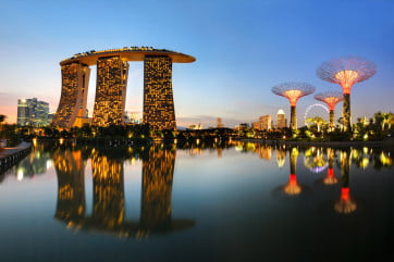 Marina Bay skyline, Singapore. 